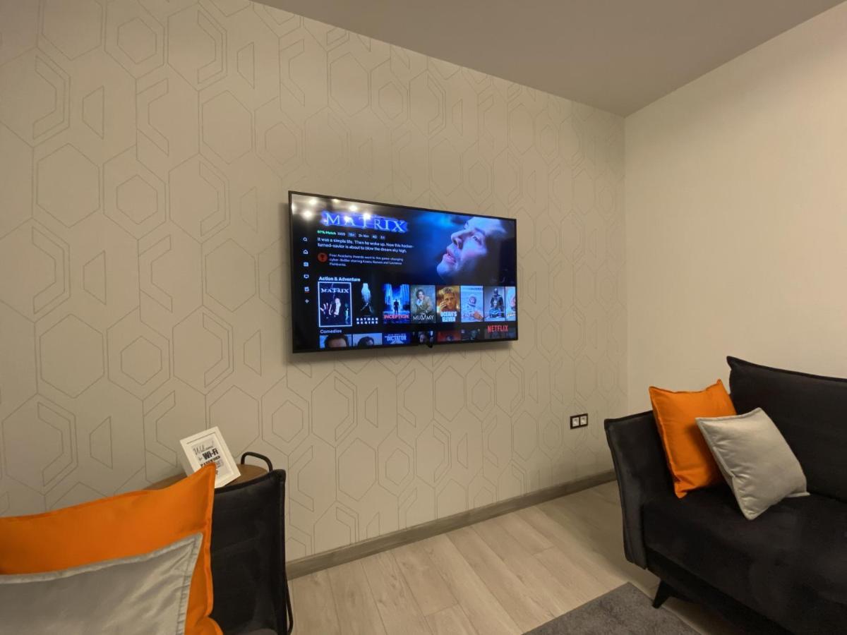 Comfy 2 Room Apartment - Free Parking - 350Mbps Wifi - Netflix Kaunas Eksteriør billede