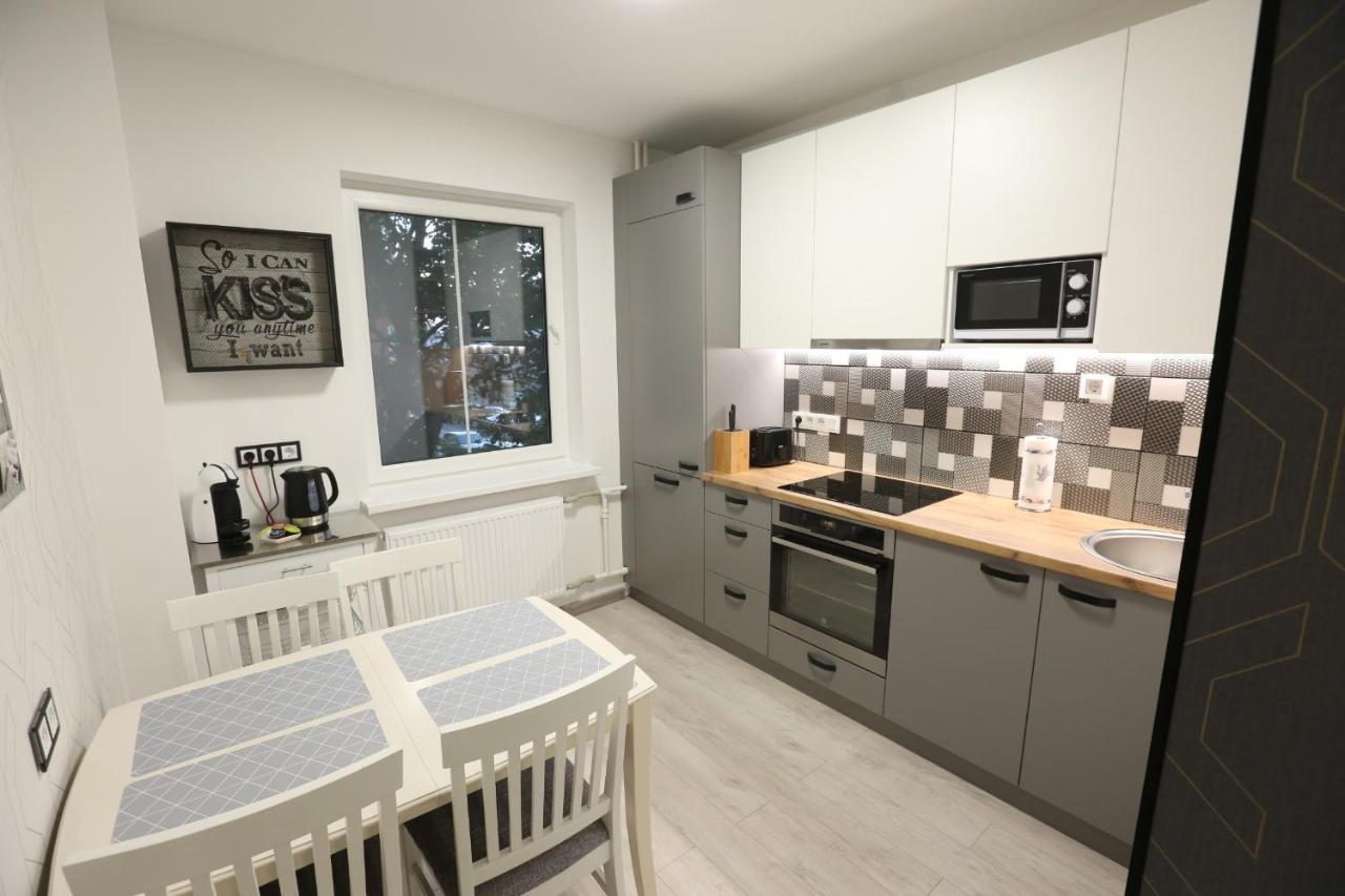 Comfy 2 Room Apartment - Free Parking - 350Mbps Wifi - Netflix Kaunas Eksteriør billede