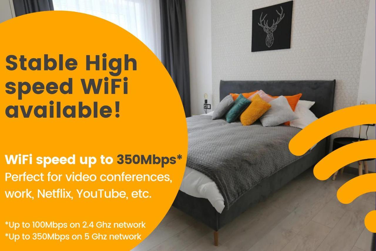 Comfy 2 Room Apartment - Free Parking - 350Mbps Wifi - Netflix Kaunas Eksteriør billede